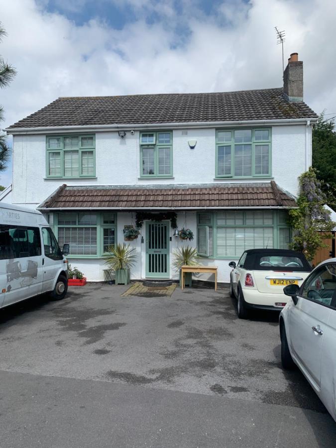 Bed and Breakfast Barrs Court Beds Warmley Exteriér fotografie
