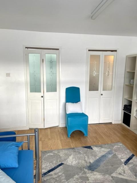 Bed and Breakfast Barrs Court Beds Warmley Exteriér fotografie